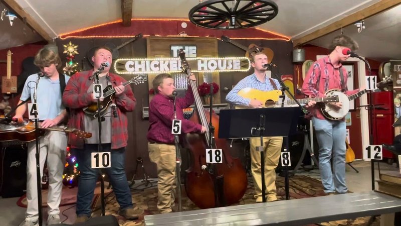 Chicken road gokkast - Een Glimpse achter het Geheim van de Poppink Chicken Road Casino